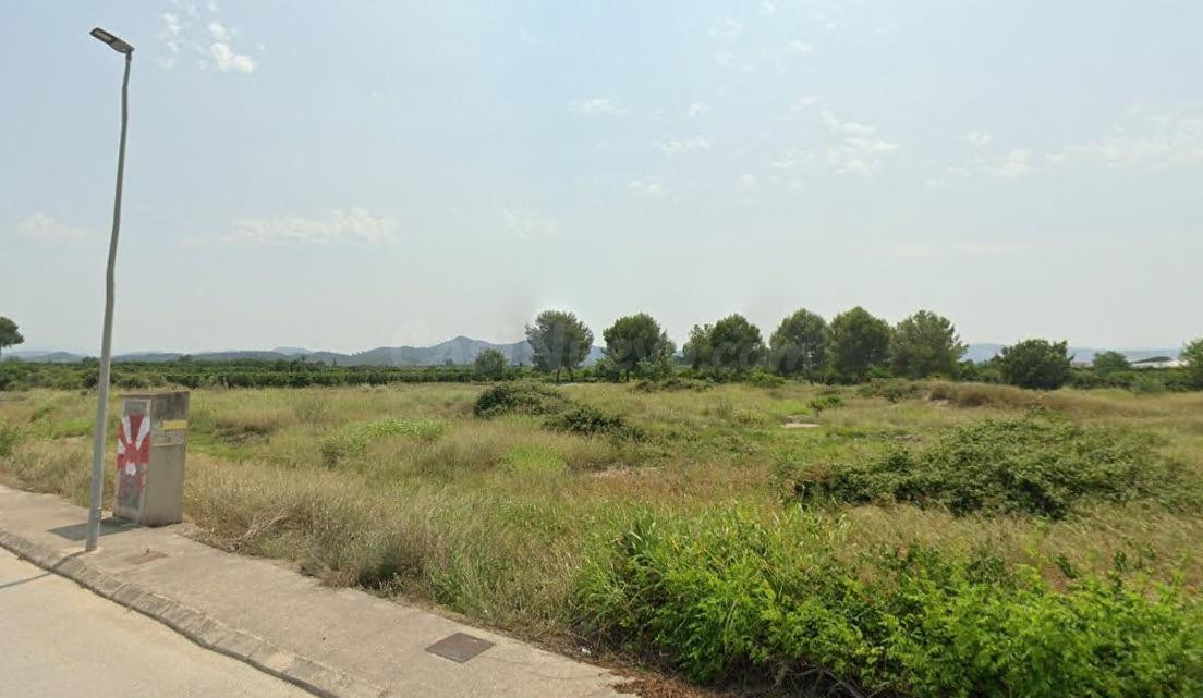 ALG135 - TERRENO DE 2.851M2 EN LA CALLE VILANOVA DE SANT JOAN DE L'ENOVA