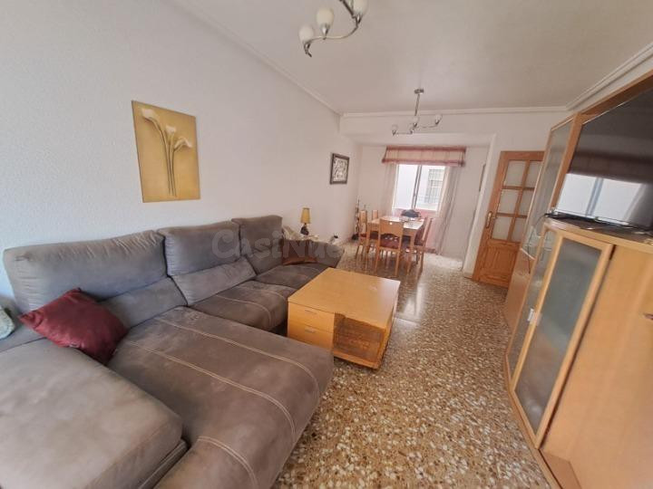 Piso de 3 habitaciones y 2 Baños zona San Fermín, Elche