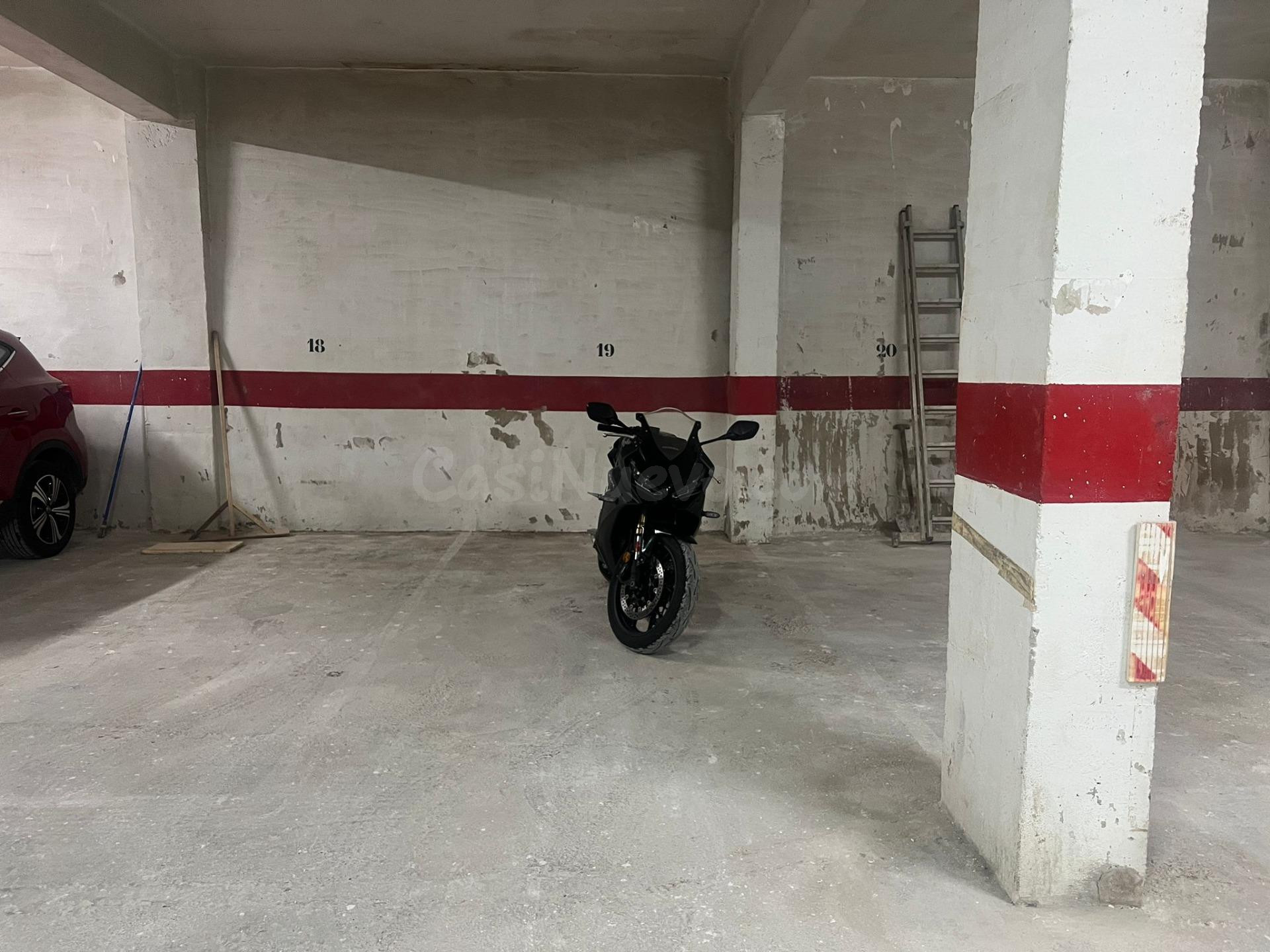 ALG344 - GARAJE DE 10M2 EN LA PLAZA DE LA RIBERA DE ALGEMESÍ
