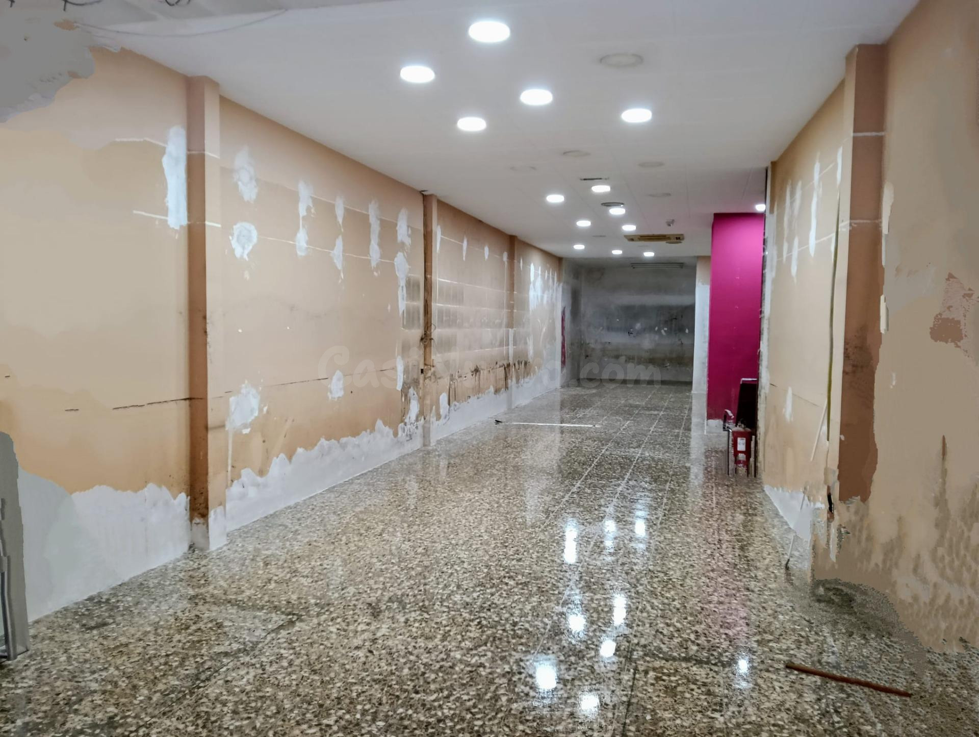 ALG126 - LOCAL COMERCIAL EN CALLE VALENCIA DE ALGEMESI
