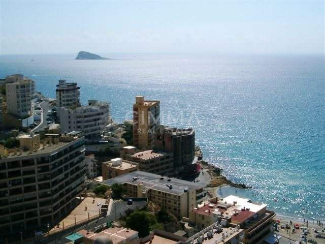 Exclusiva vivienda de lujo en primera línea de playa en Cala de Villajoyosa