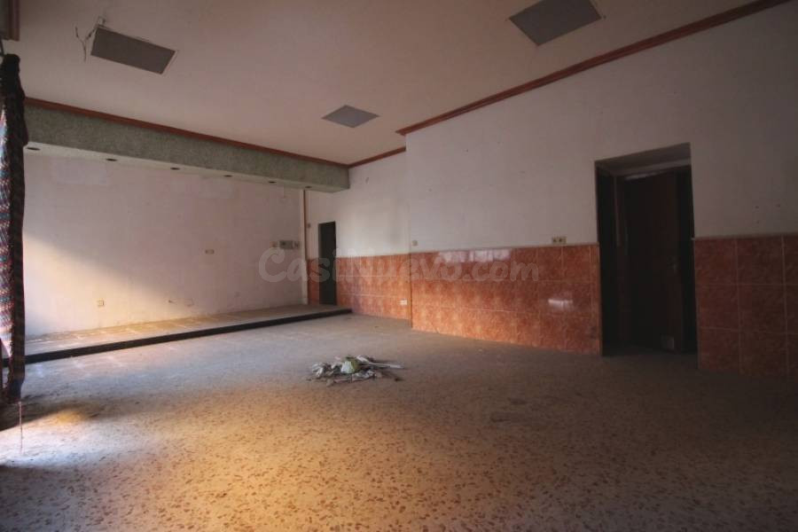 Local comercial 80m² en alquiler - Centro