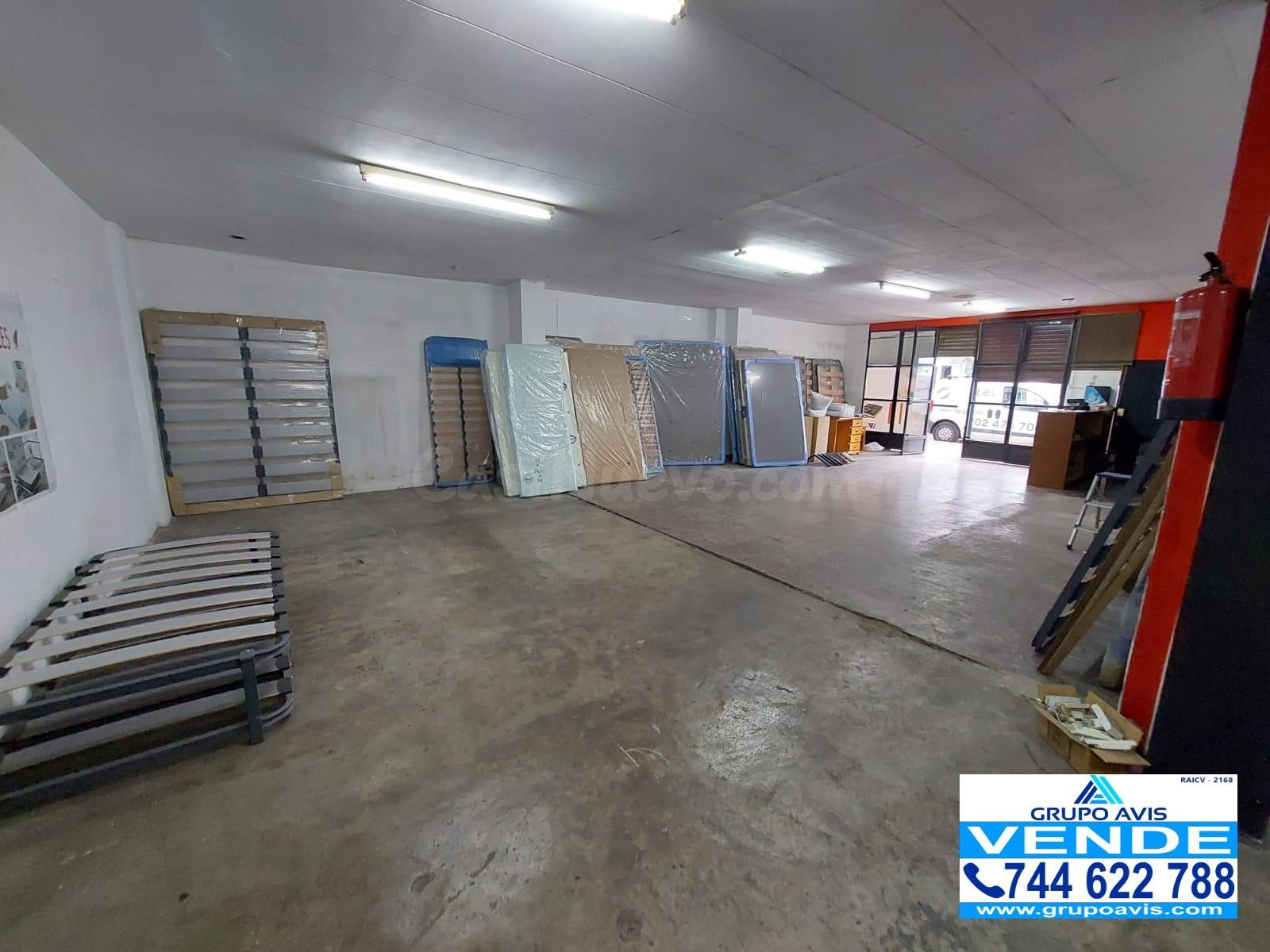 Local comercial en barrio Corea de Gandia
