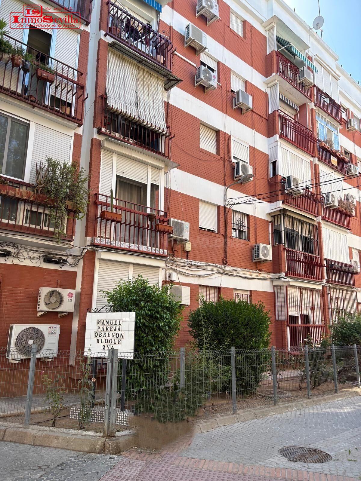 Se vende vivienda en Calle Pareja Obregón