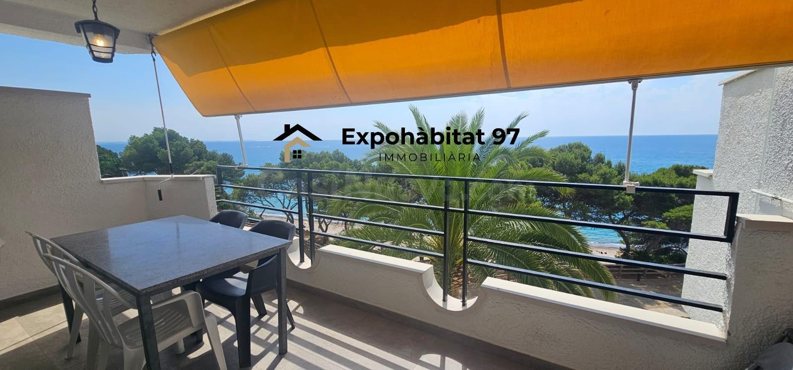 Apartamento en 1ª línea con vistas al mar y parking en Miami