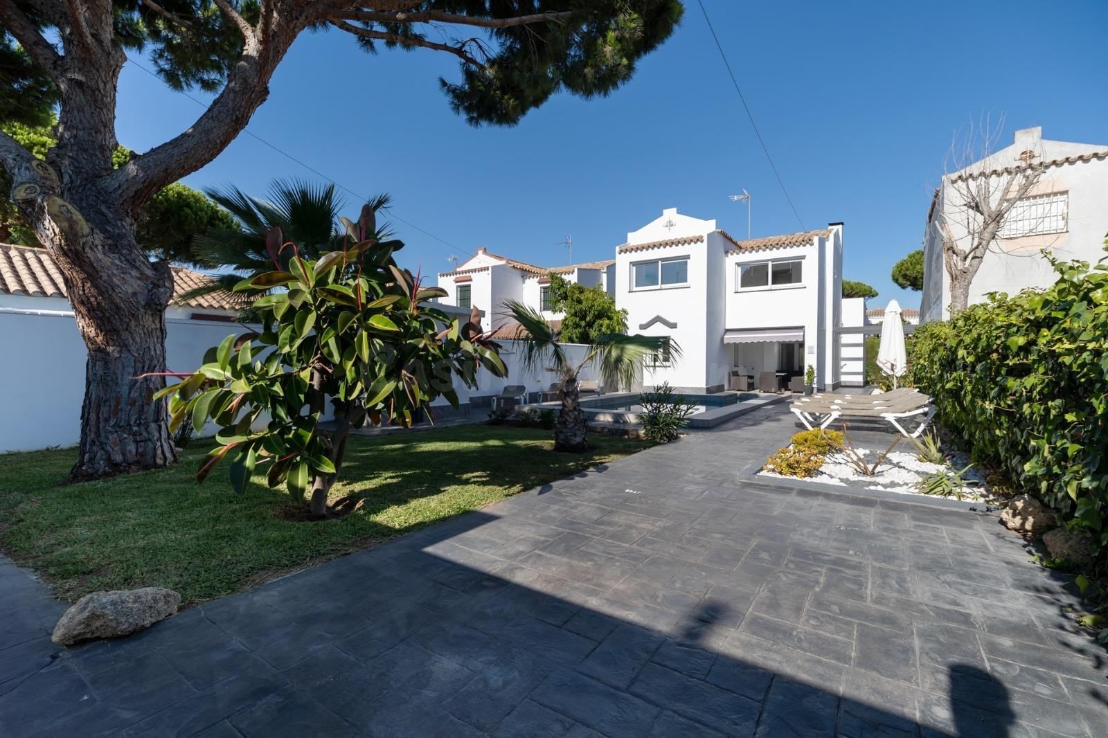 CHALET COTO LA CAMPA, LA BARROSA