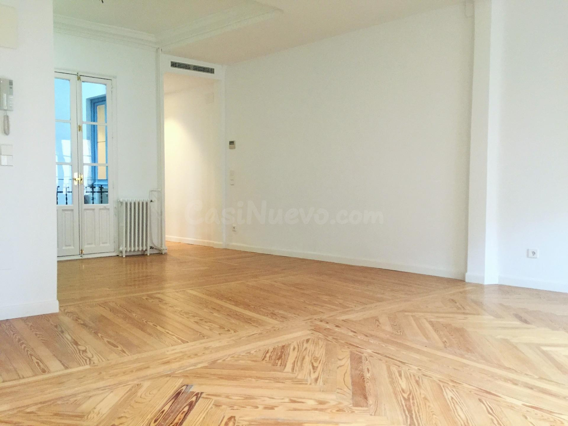 PISO EN CHAMBERÍ RIOS ROSAS