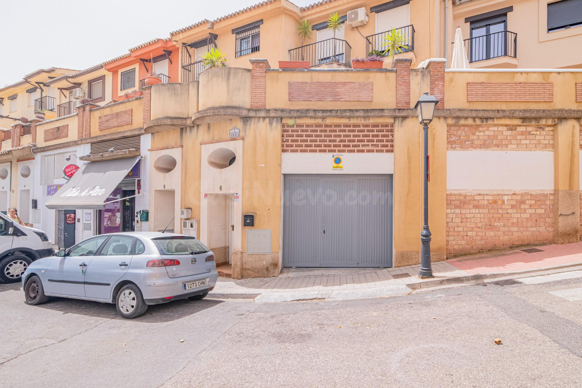 ¡¡¡Local comercial en alquiler en HUETOR VEGA!!!