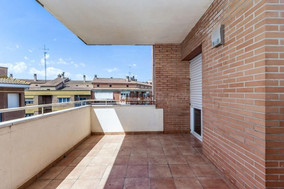 LA TEVA NOVA LLAR T’ESPERA A BALAGUER! PIS DE 4 HABITACIONS 