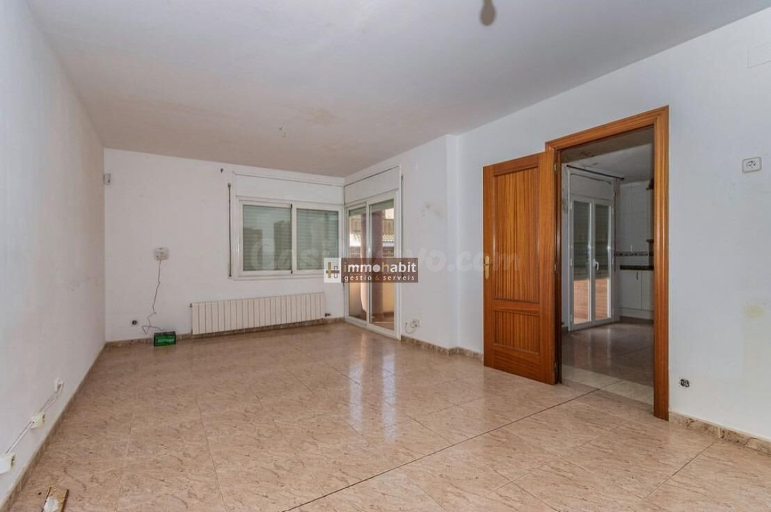LA TEVA NOVA LLAR T’ESPERA A BALAGUER! PIS DE 4 HABITACIONS  - foto 4