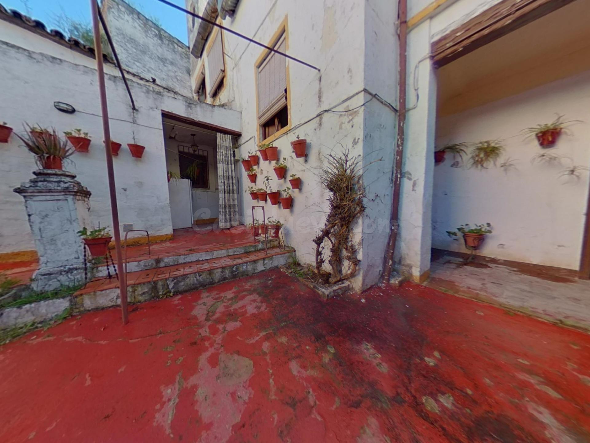 EXCLUSIVA CASA EN LA RIBERA.