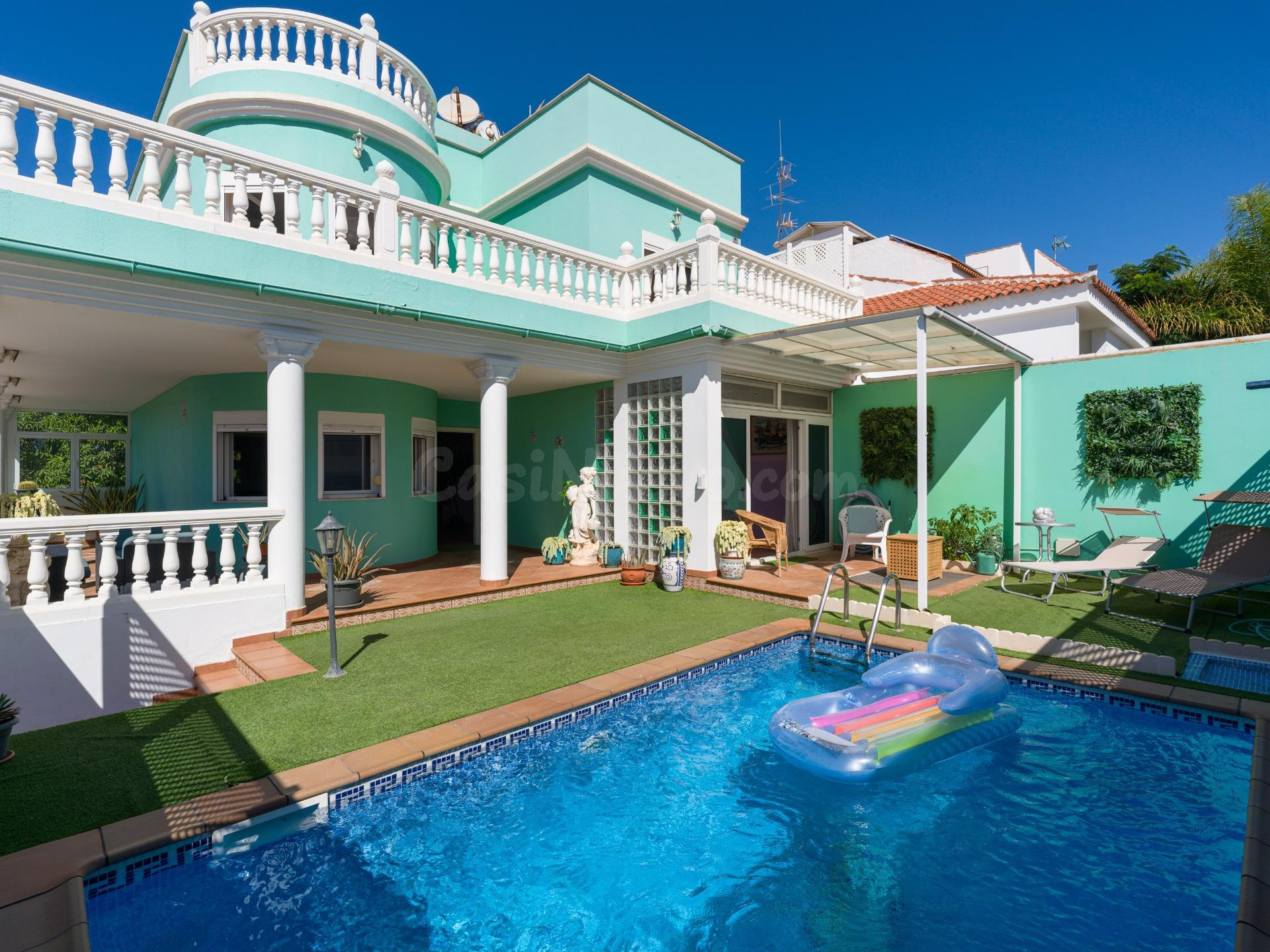 ✨ Villa de ensueño con vistas panorámicas en San Fernando de Maspalomas