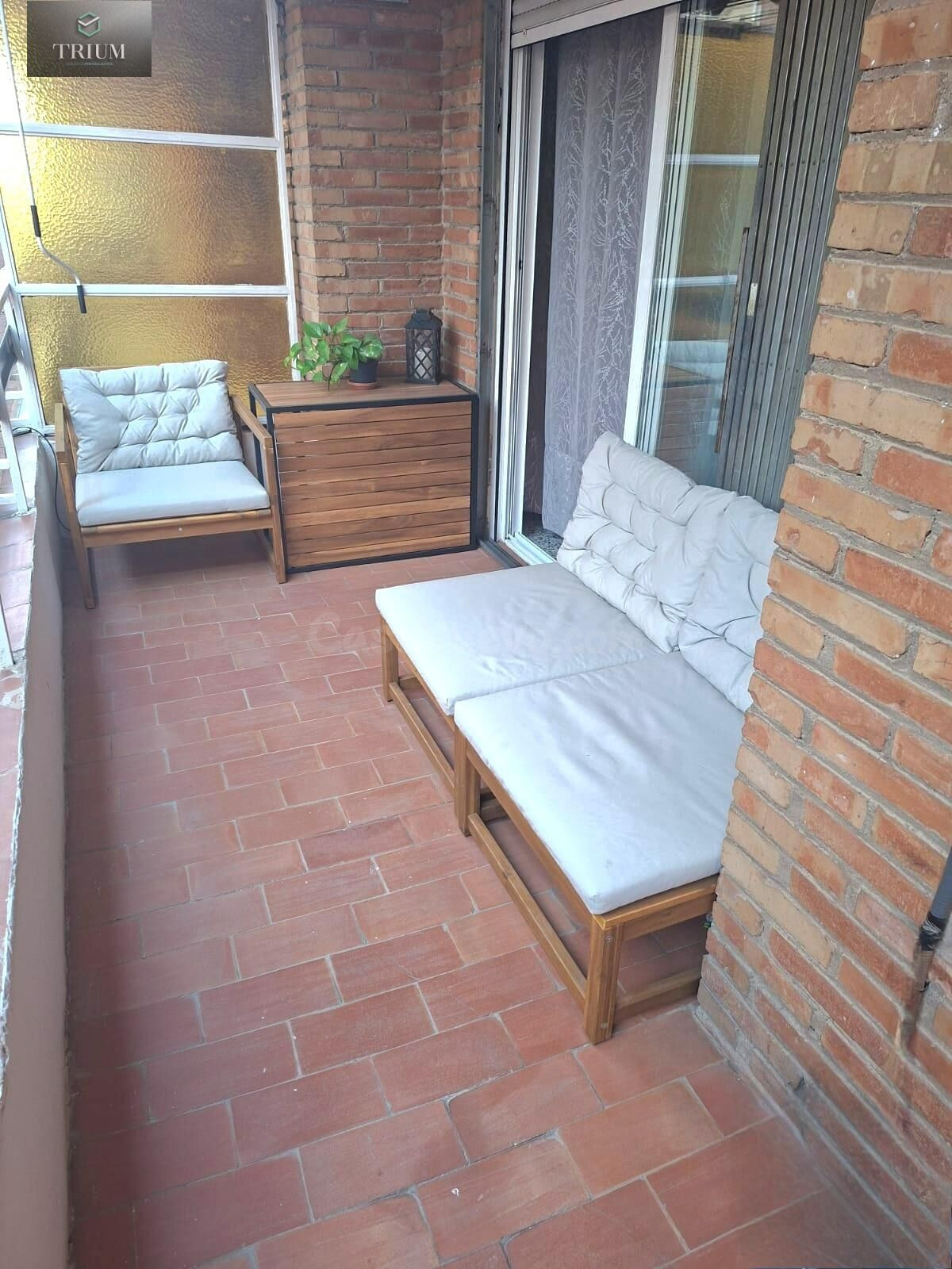 ESTUPENDO PISO DE CUATRO DORMITORIOS EN ZONA FONTIVEROS