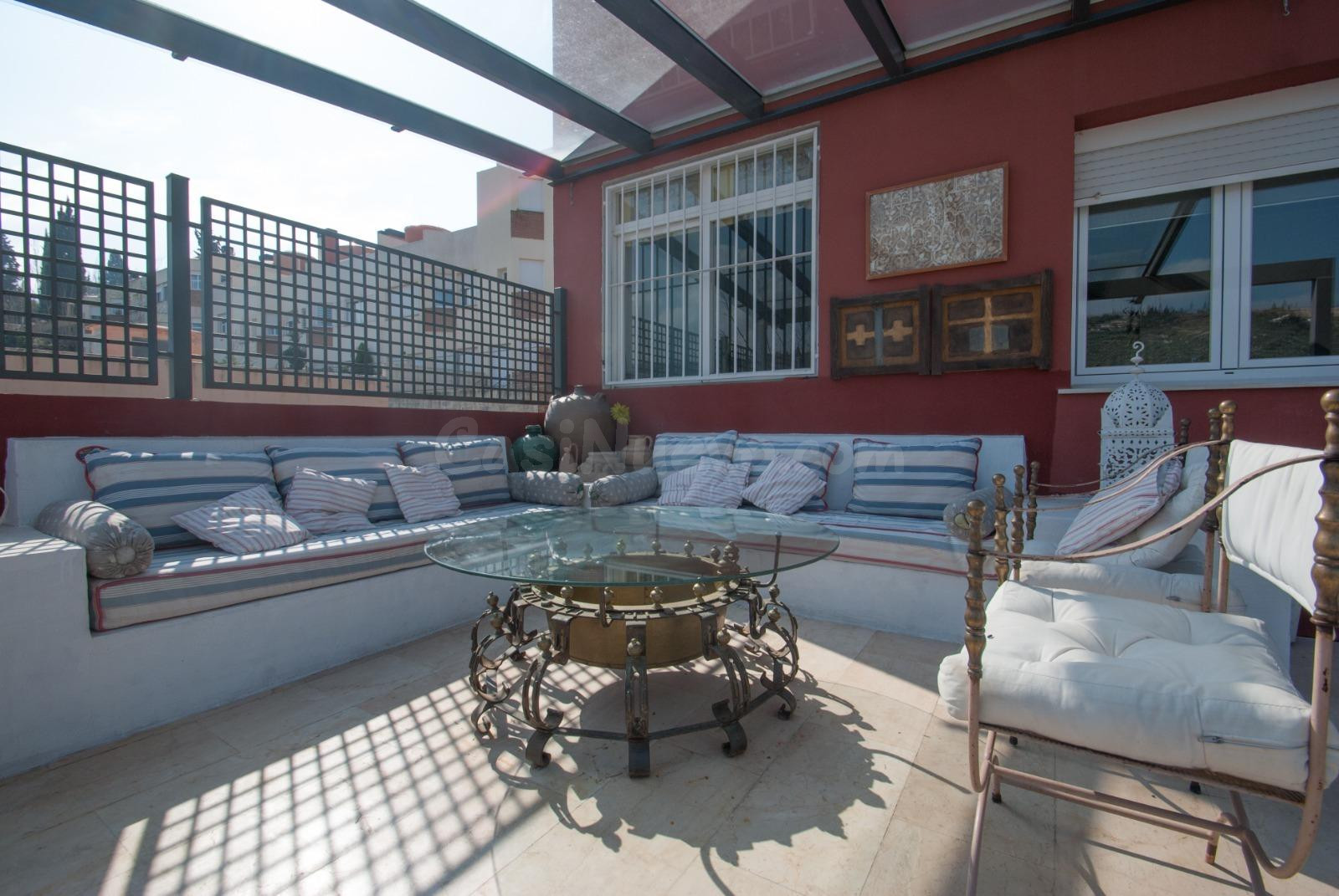 Exclusivo chalet en Urbanización El Serrallo