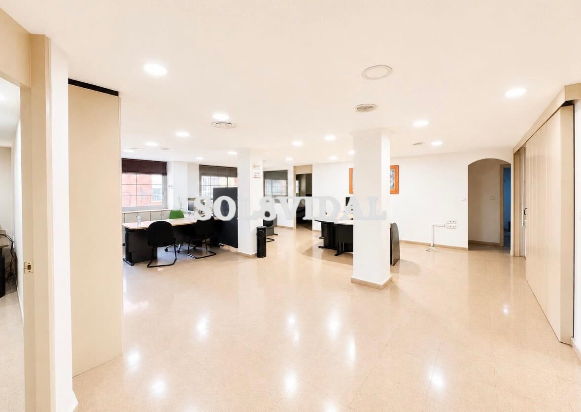 LOCAL EN ENTREPLANTA – 275 M2 EN ORIHUELA CENTRO