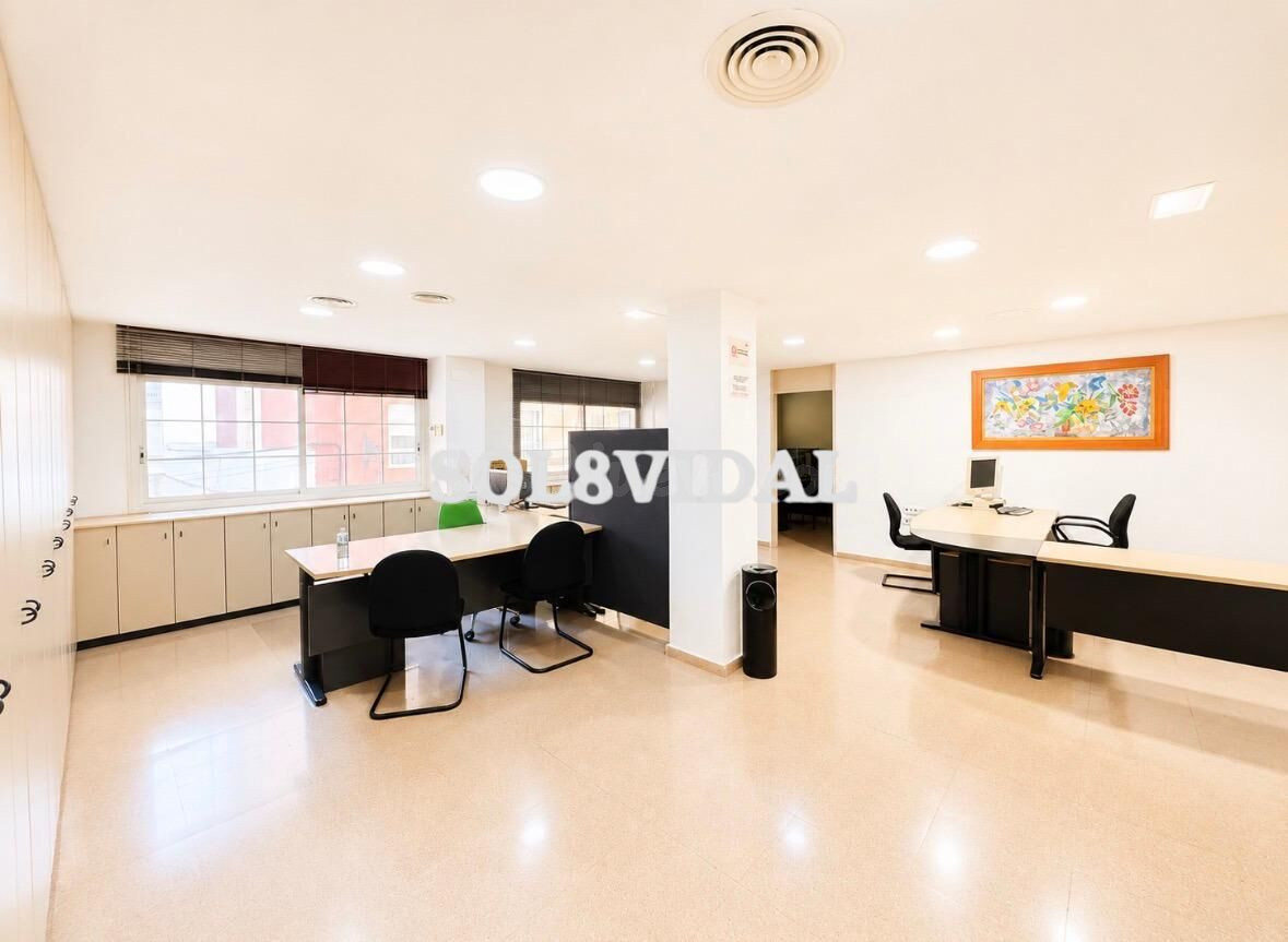 LOCAL EN ENTREPLANTA – 275 M2 EN ORIHUELA CENTRO