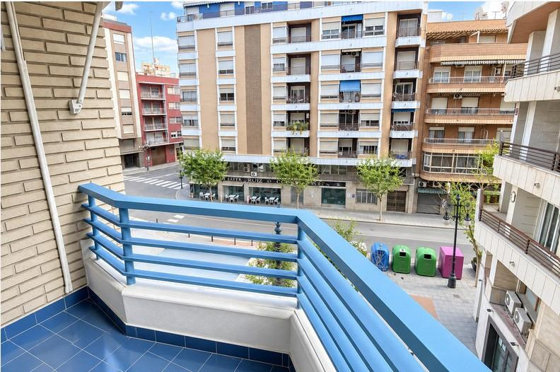 PRECIOSO PISO EN EL CENTRO DE ORIHUELA