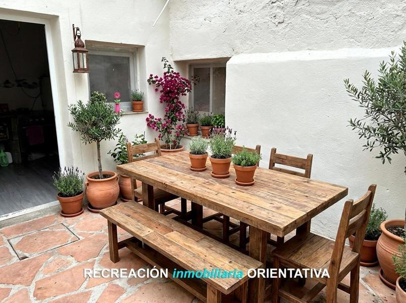 Casa semi reformada