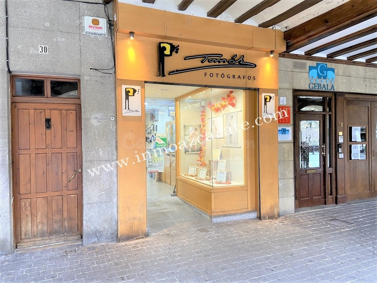 Local en estella