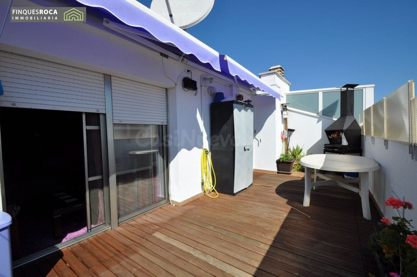 Ático duplex de 3 habitaciones y 2wc con gran terraza