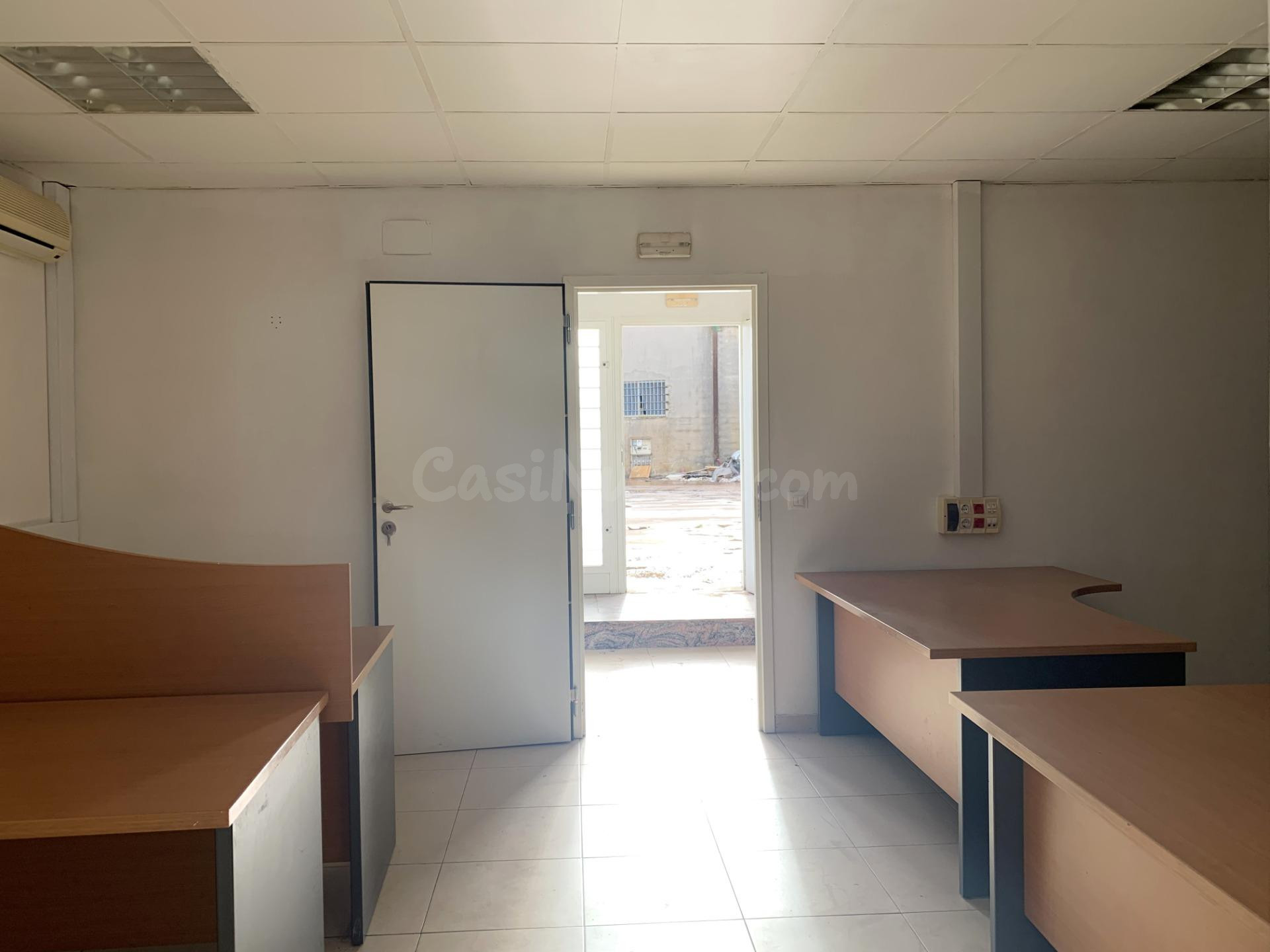 ¡EL ESPACIO QUE TU EMPRESA NECESITA: NAVE INDUSTRIAL CON OFI - foto 5