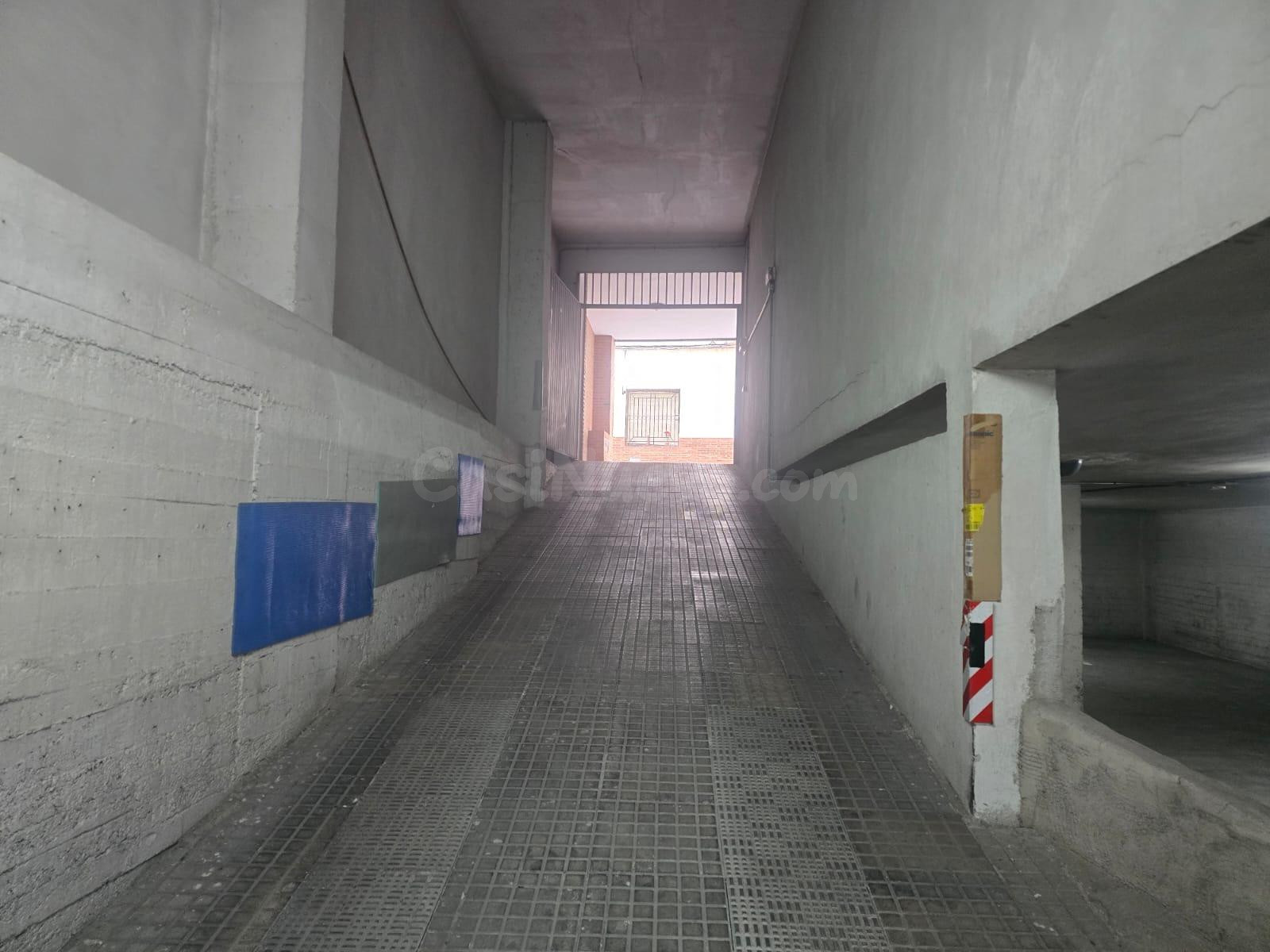 PLAZA DE GARAJE CENTRICA¡¡¡¡¡ - foto 4
