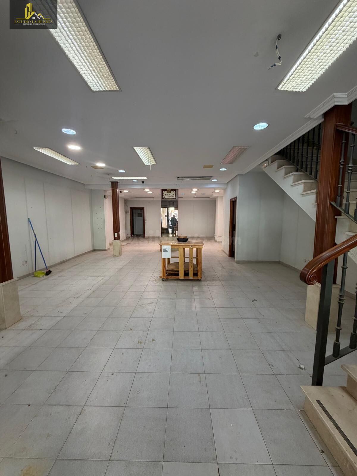 GRAN LOCAL COMERCIAL EN PARQUE ATLÁNTICO