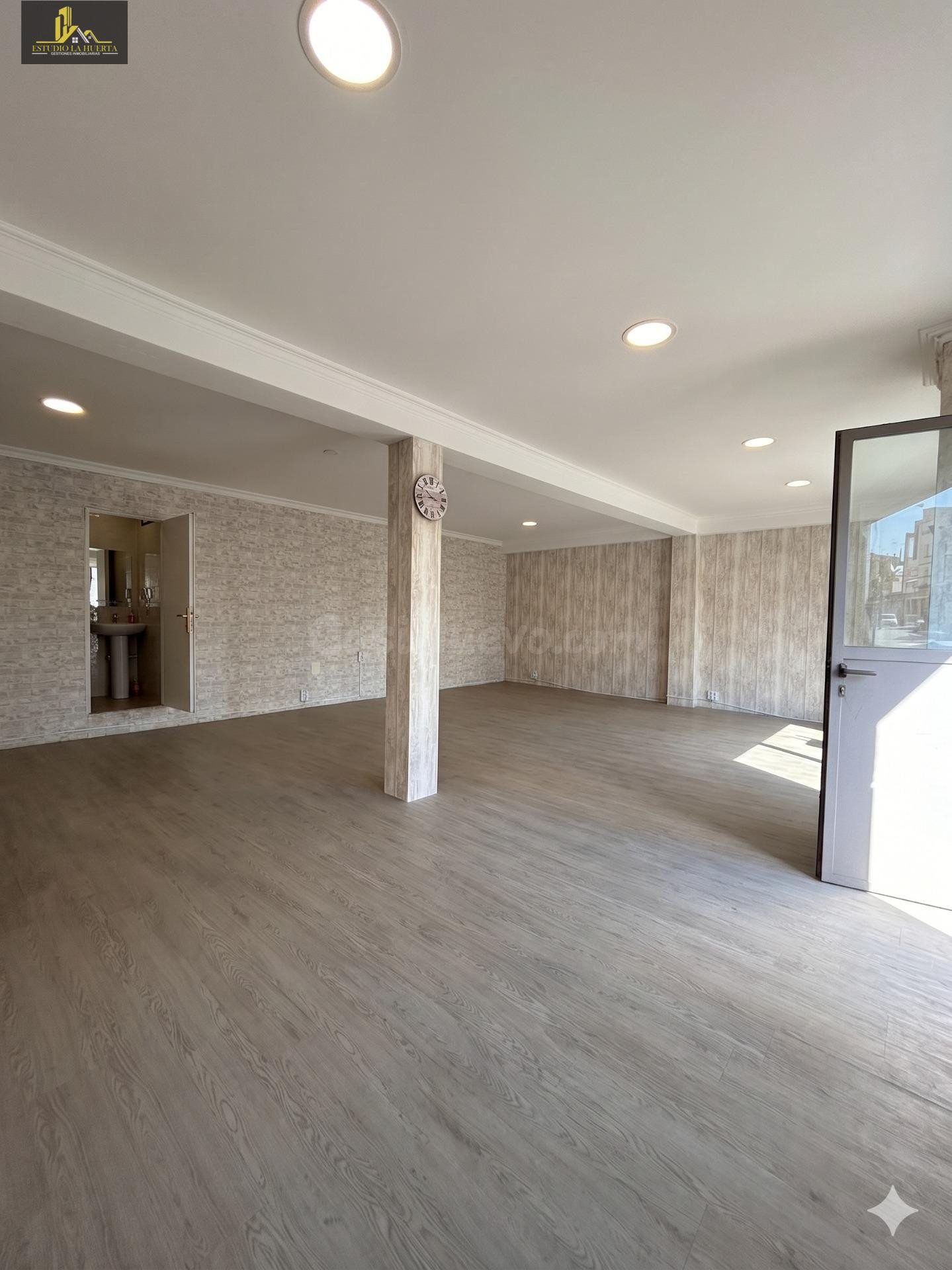 LOCAL COMERCIAL 79m2 VALLESEQUILLO I