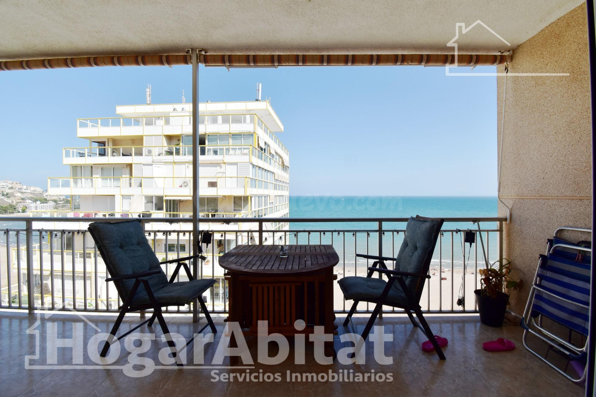 ¡VISTAS AL MAR! ACOGEDOR, LUMINOSO Y EXTERIOR CON TERRAZA
