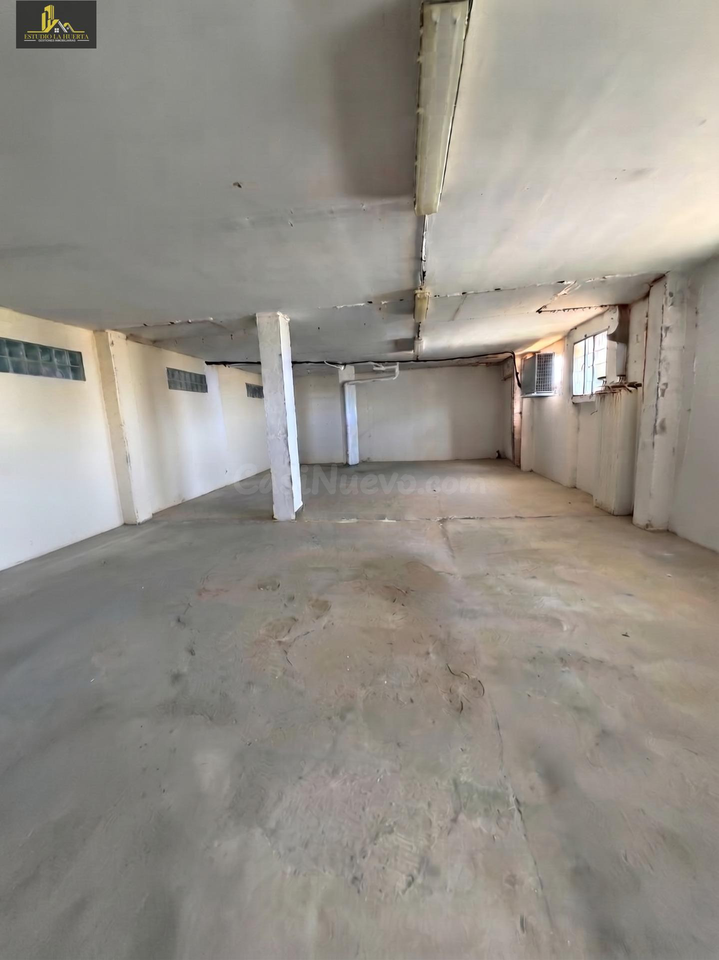 AMPLIO LOCAL EN TORRESOTO DE 150m2