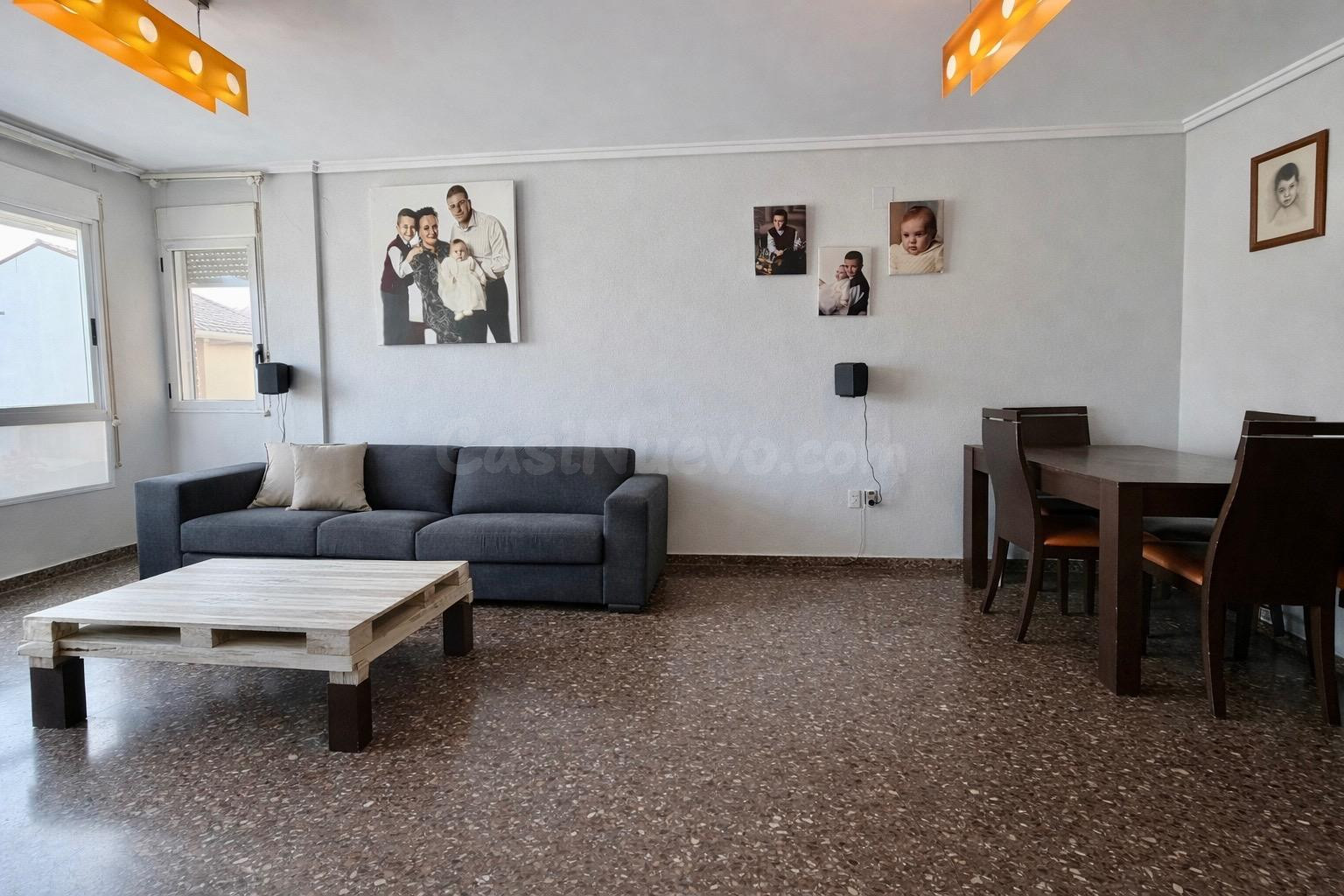 Piso en venta en La Pobla de Farnals | 110 m2 con suite, asc - foto 2