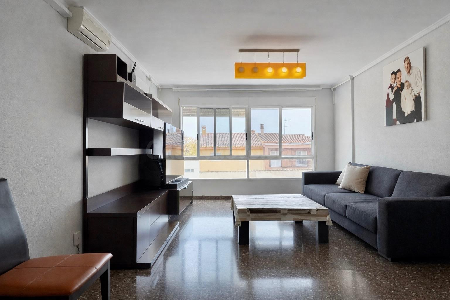 Piso en venta en La Pobla de Farnals | 110 m2 con suite, asc - foto 3