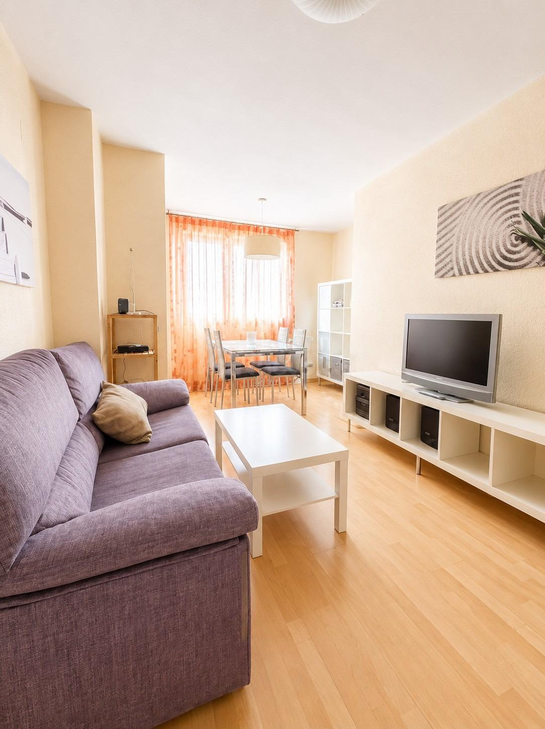 Piso de 4 habitaciones ideal para inversión junto a universidades