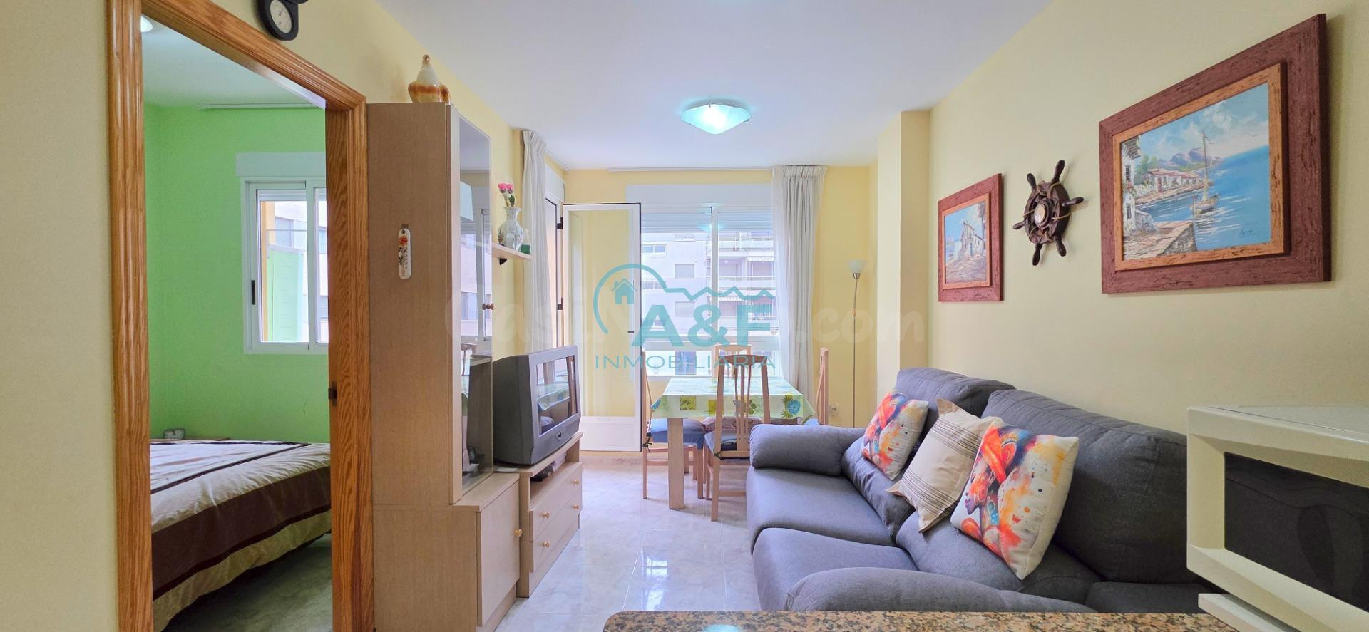 VENTA DE PISO CON DOS TRASTEROS Y GARAJE INCLUIDO EN EL PRECIO