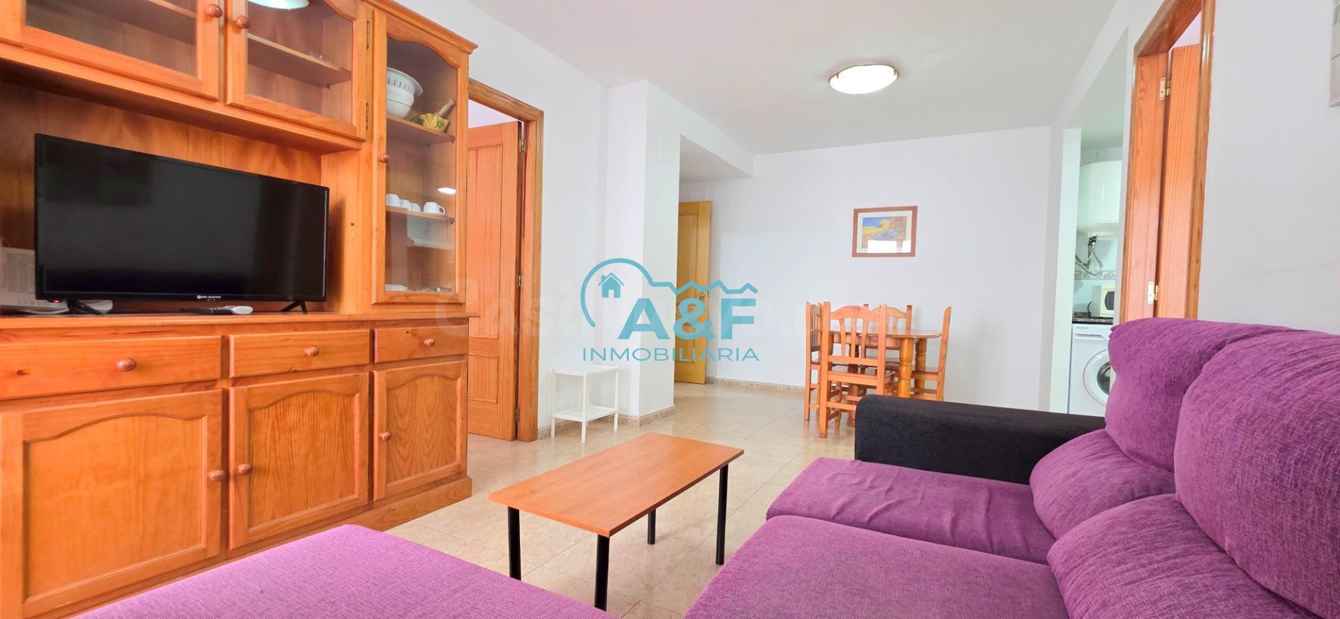SE VENDE APARTAMENTO DE 2 DORMITORIOS CON TERRAZA EN OROPESA DEL MAR