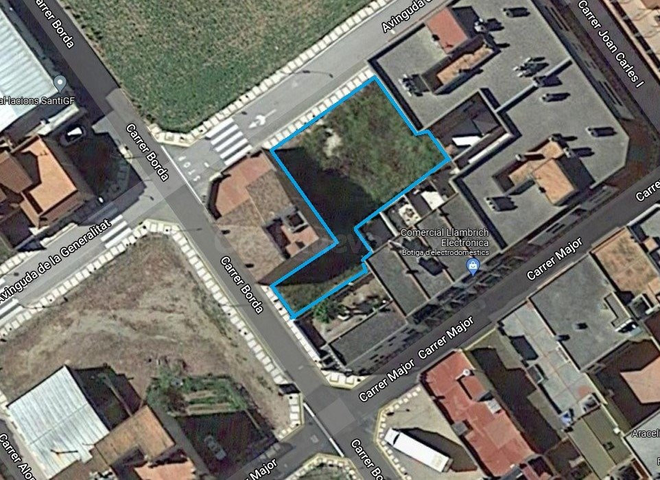 SOLAR URBANO EN L'ALDEA