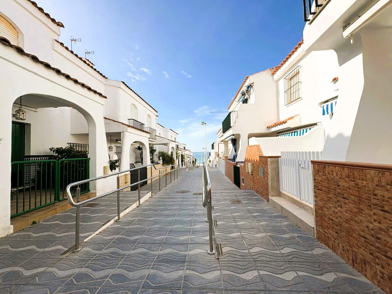 Preciosa casa cerca del Mar - foto 2