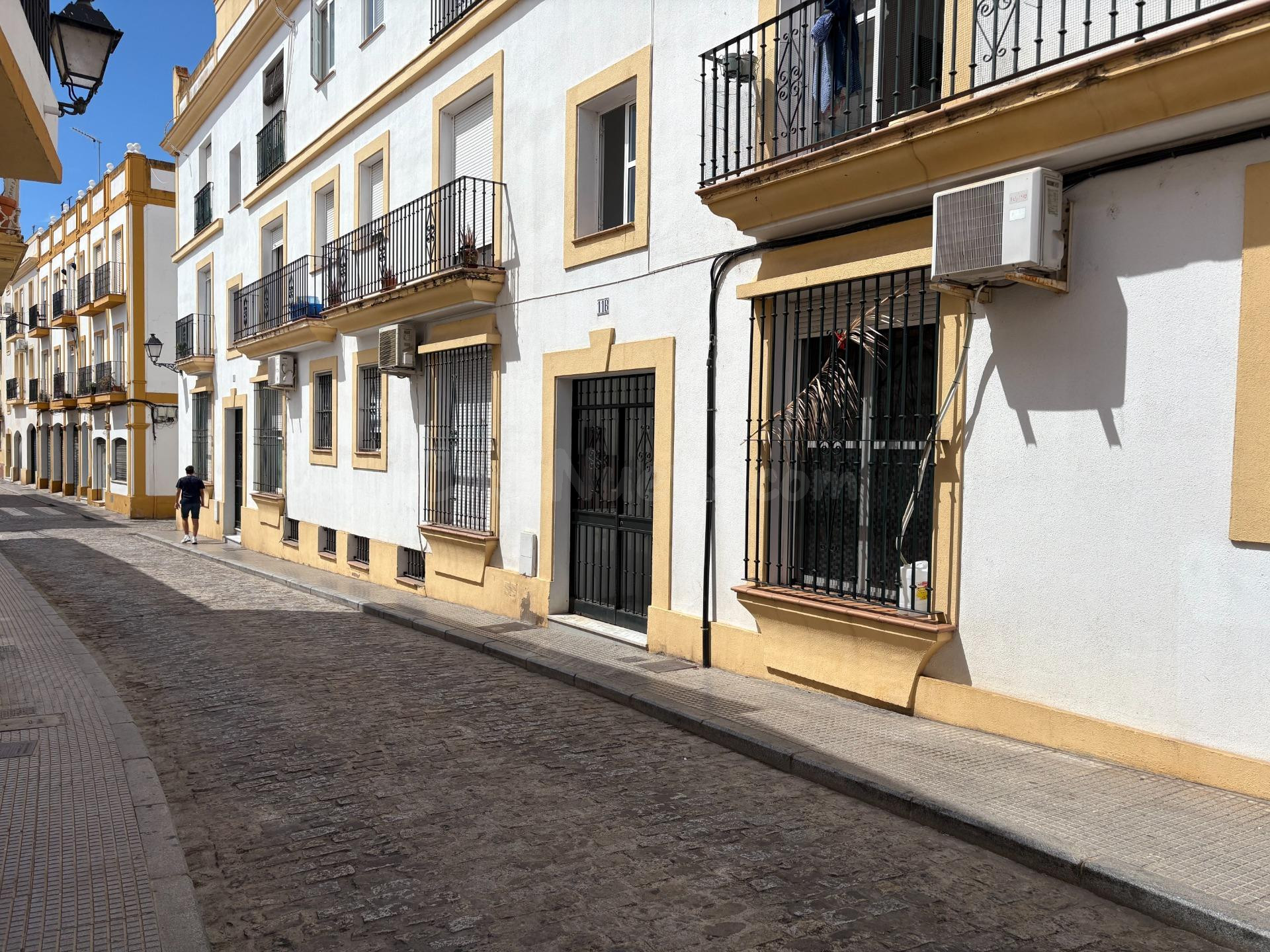 PISO PLANTA BAJA EN EL CENTRO DE AYAMONTE