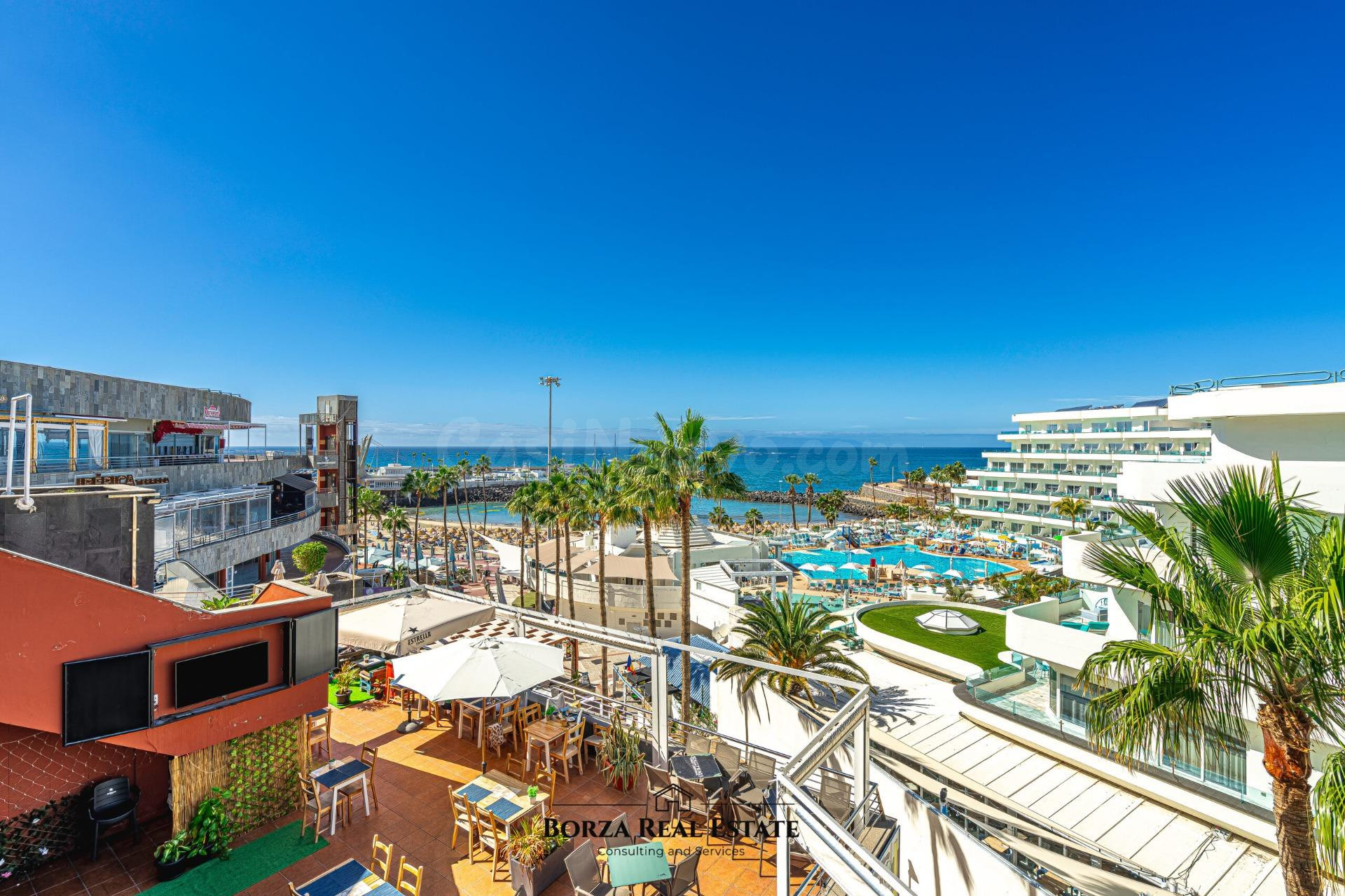Se traspasa restaurante pizzería con magnífica vista al mar en San Eugenio Bajo, Costa Adeje