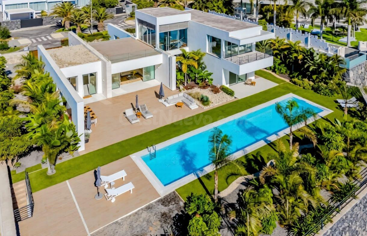 Exclusiva Villa de Lujo en La Caleta, Costa Adeje
