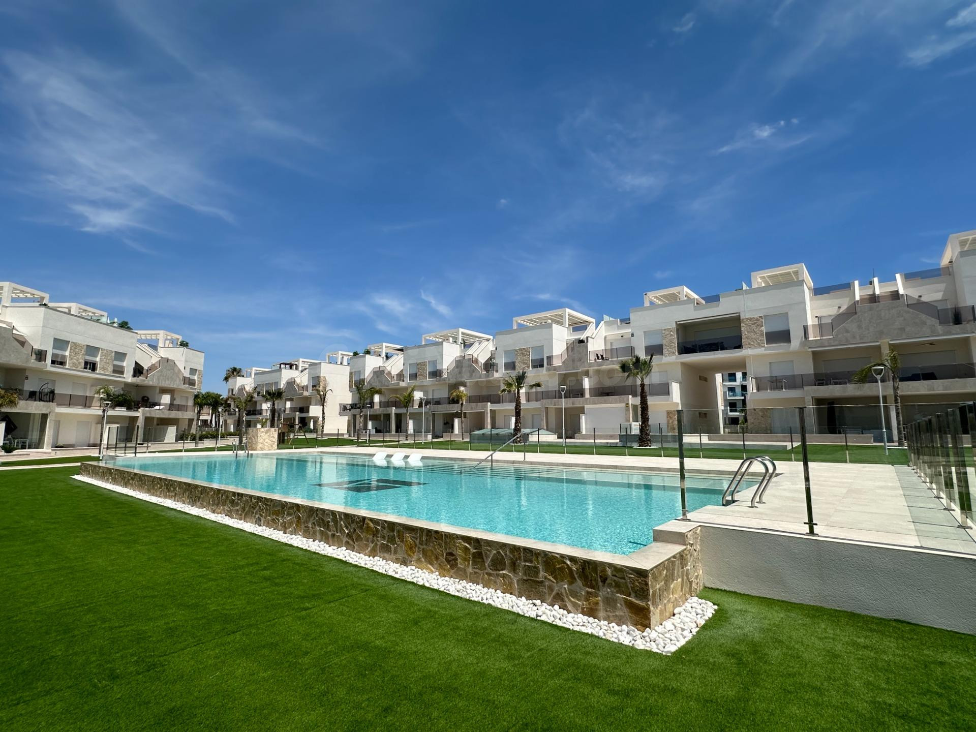 Ático en Urbanización ÁREA BEACH II, El Raso Guardamar del Segura