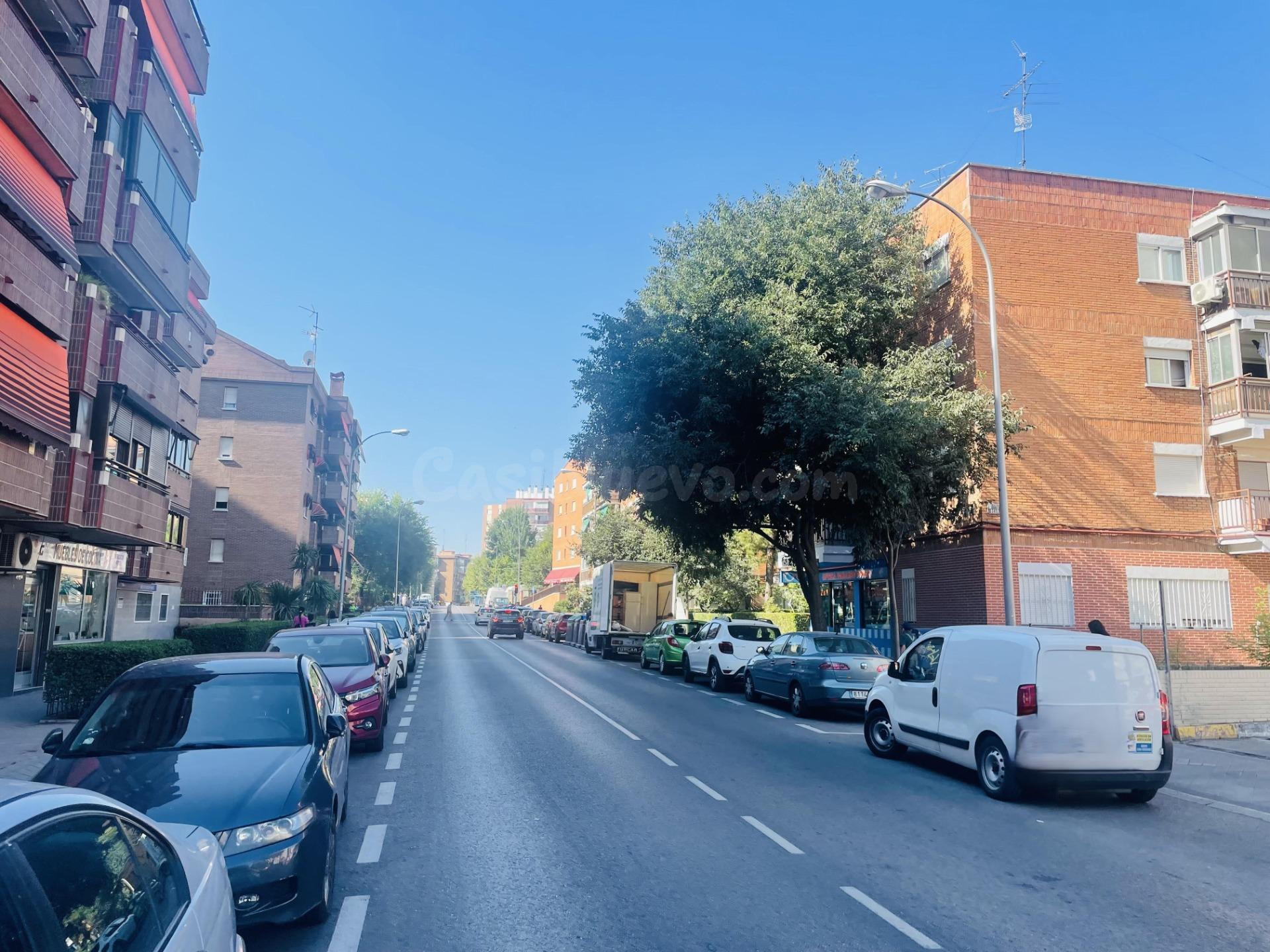 Plaza de garaje en calle Ocaña