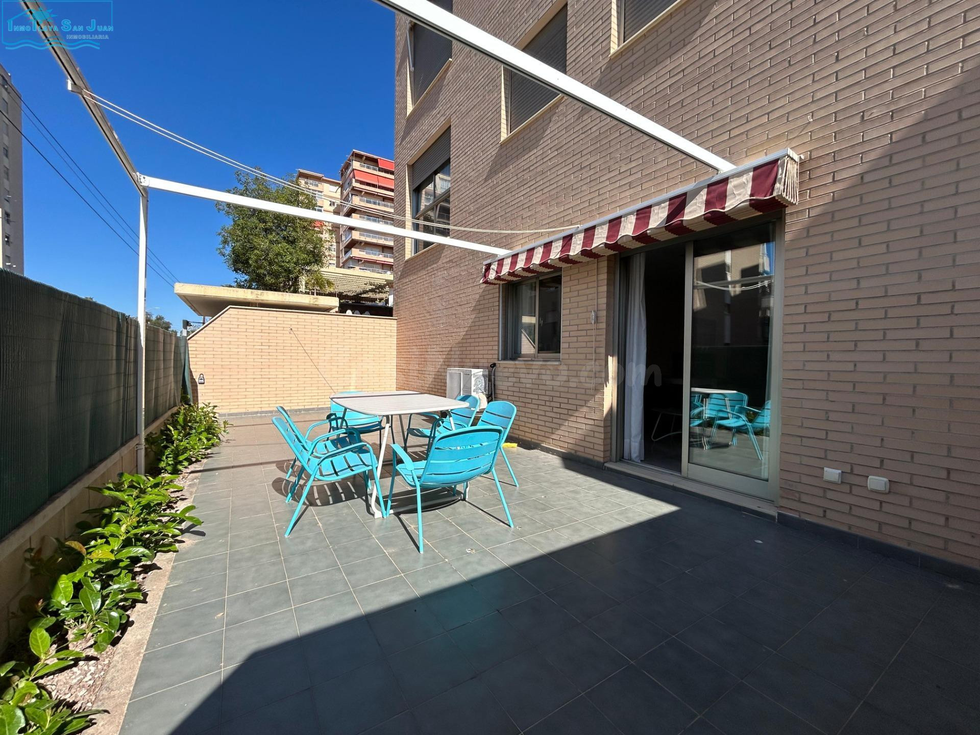 Piso con gran terraza en venta Junto Pau 5
