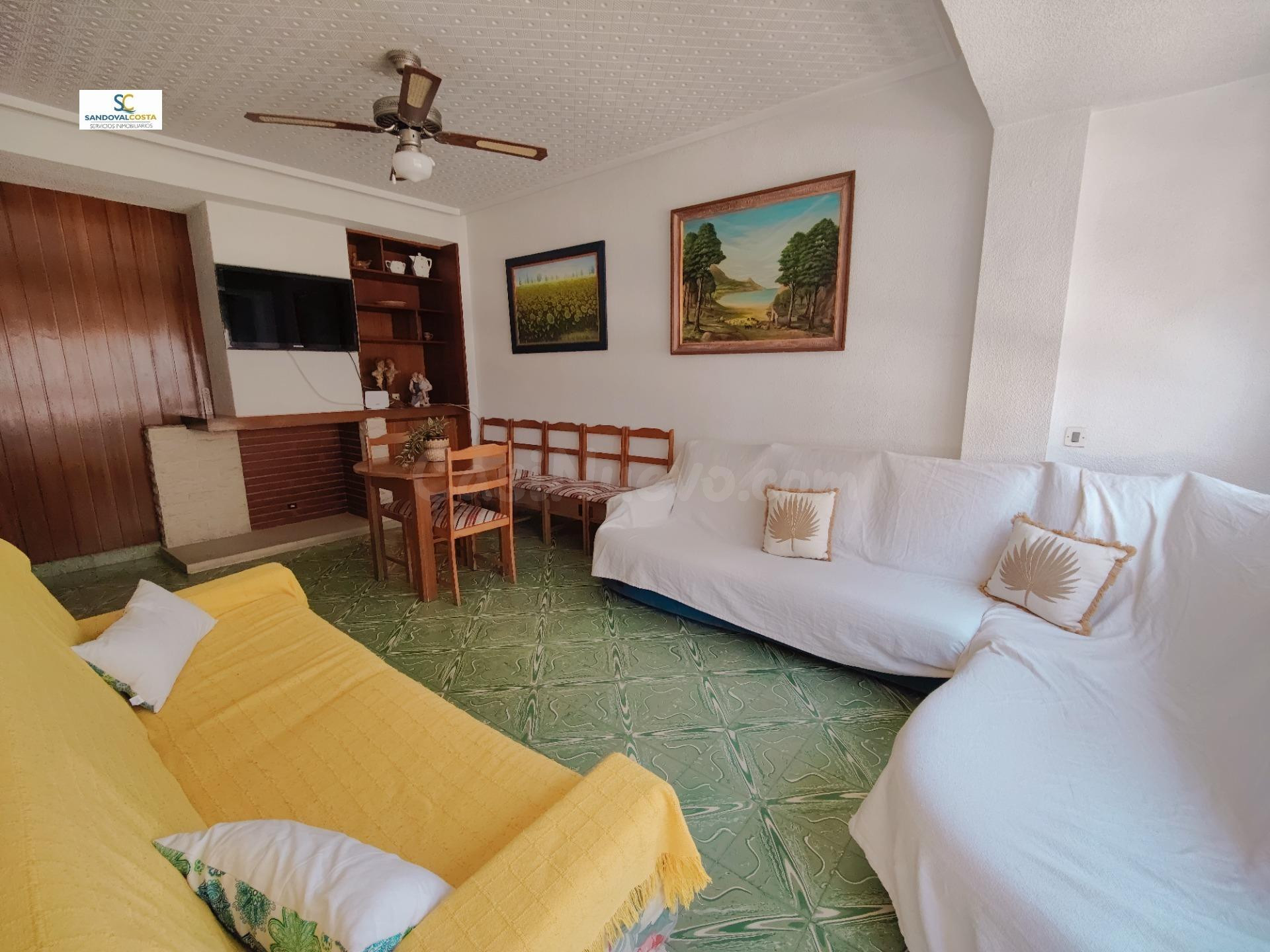 PISO EN VENTA EN PLAYA DE SAN JUAN CERCA DE FONTANA