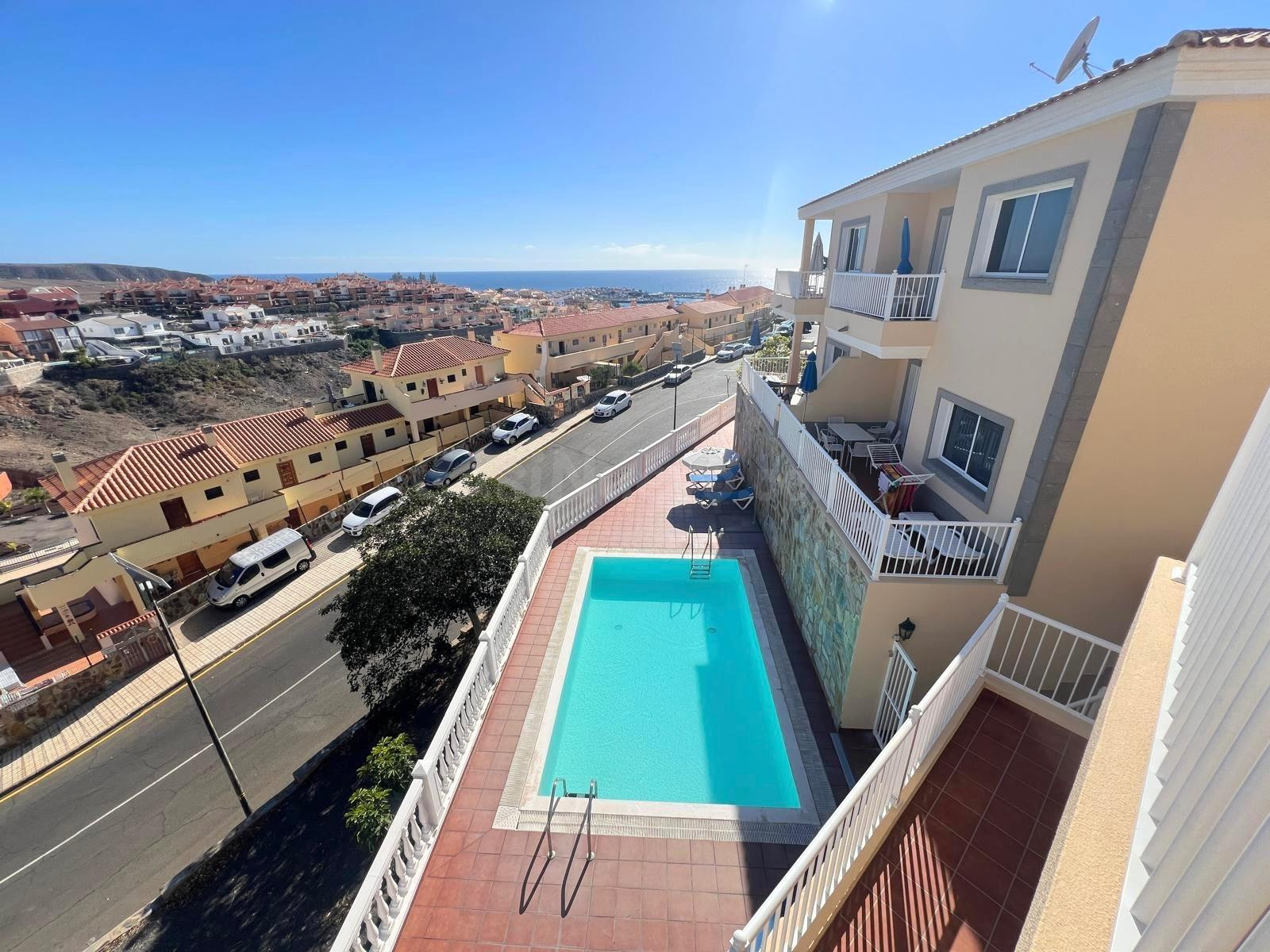 Apartamento con Balcón Privado y vistas al Atlántico, en Arguineguín