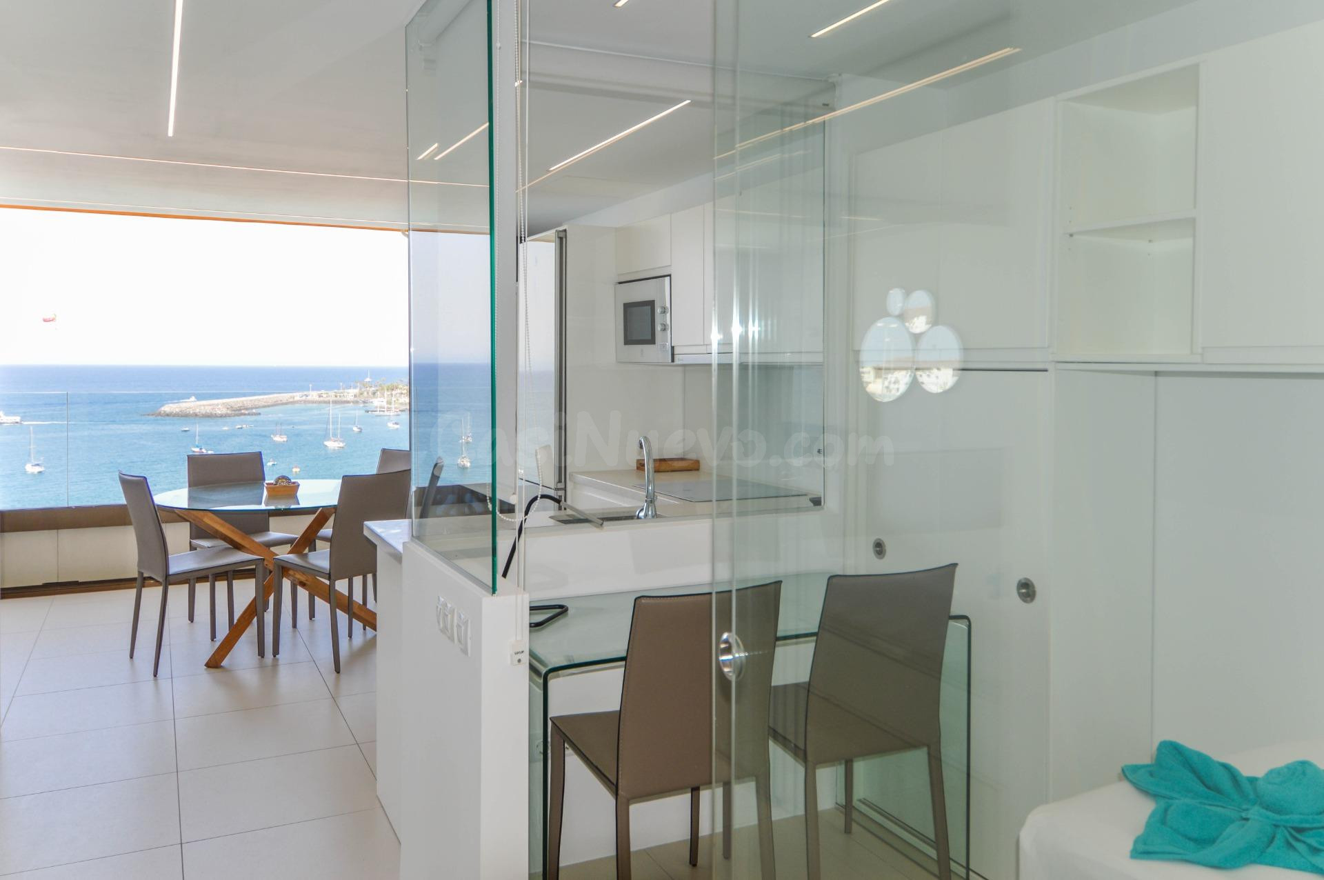 Vistas panorámicas al mar: Joya de diseño reformada en prime - foto 5