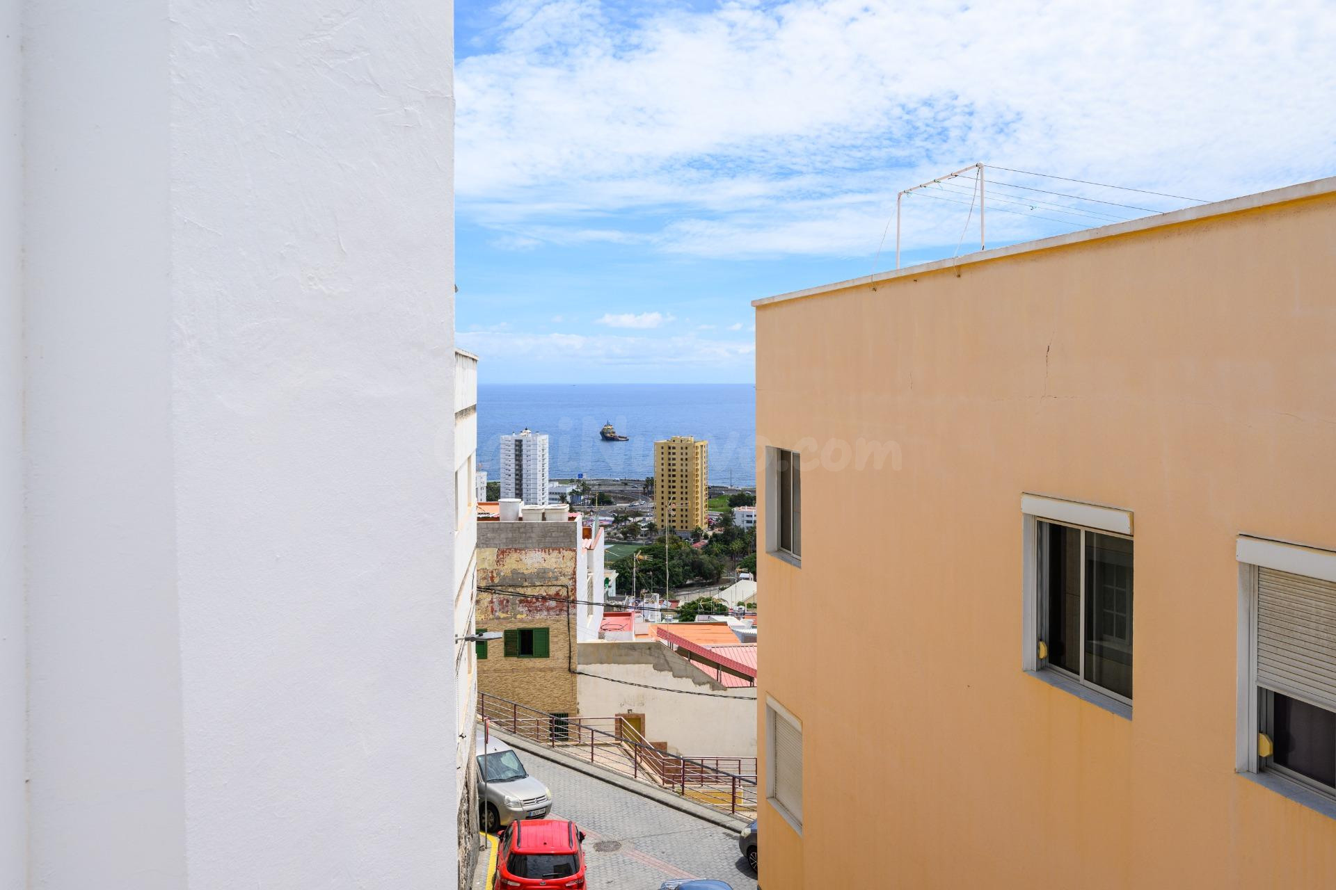 ¡Oportunidad Única para Inversores! Edificio Residencial en la capital de Las Palmas!