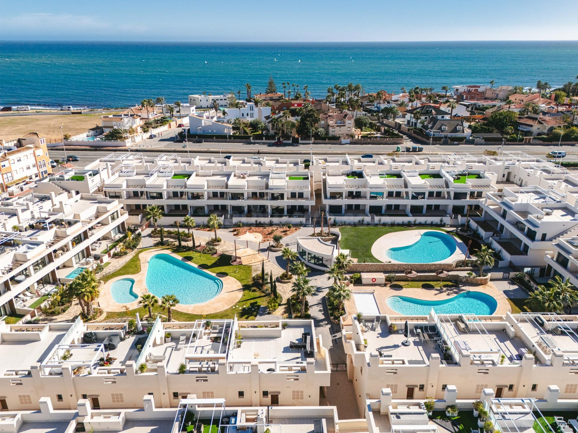 Exclusivo Apartamento en La Veleta, Torrevieja - €380,000