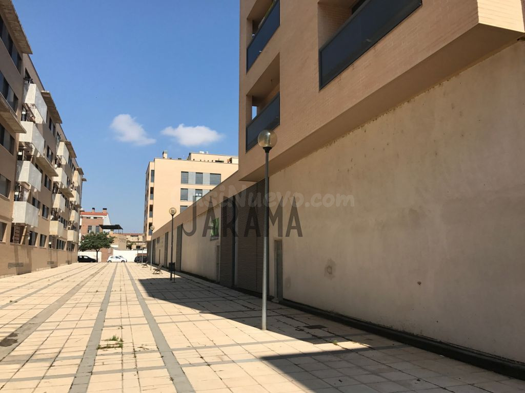 Local comercial en venta en zona Instituto