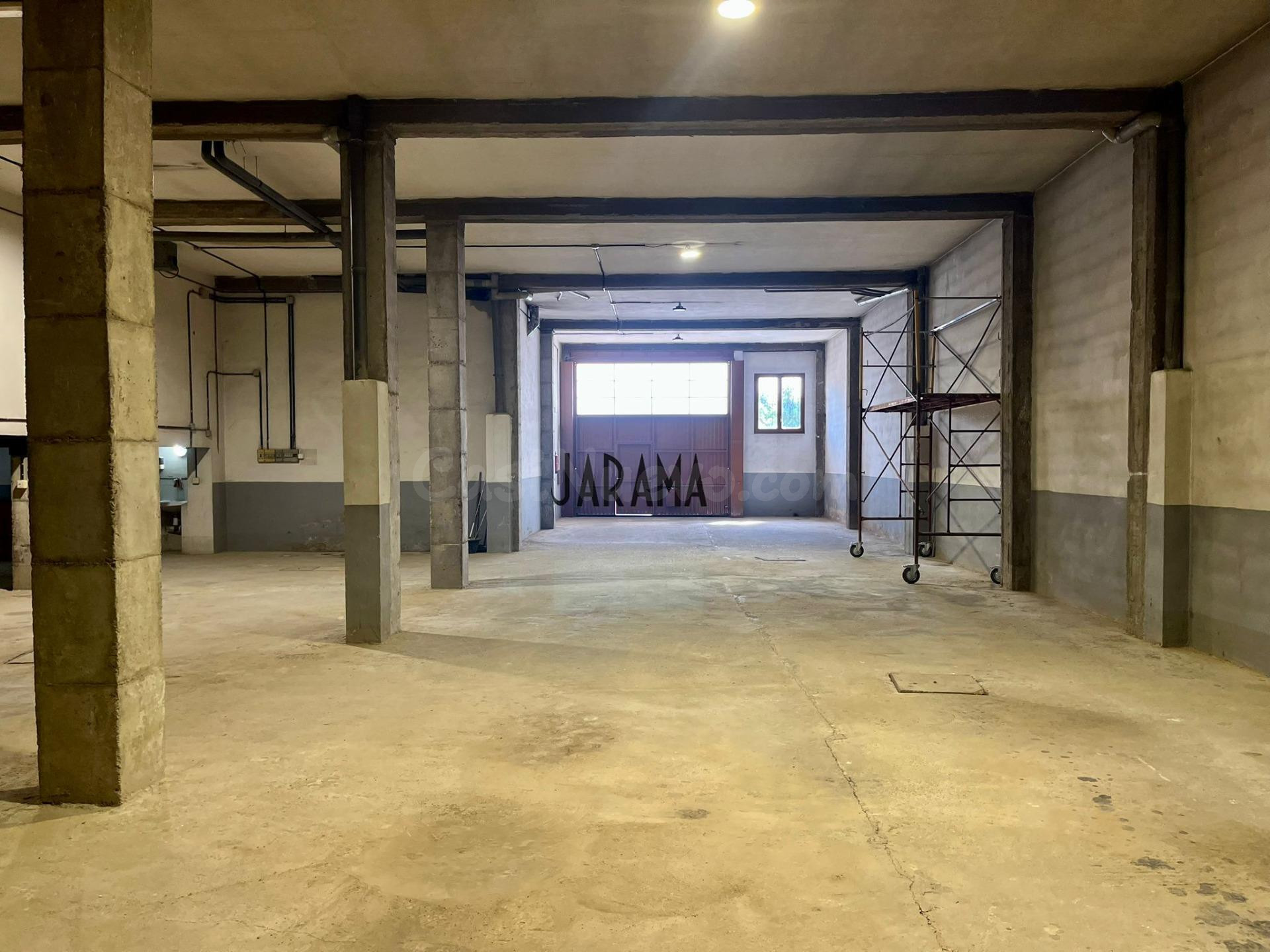 VENTA DE LOCAL COMERCIAL EN PEÑUELAS